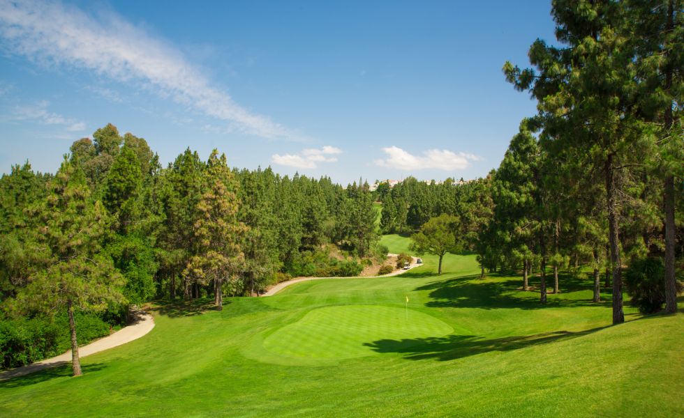 The golf course near Hotel Ocean House Costa del Sol