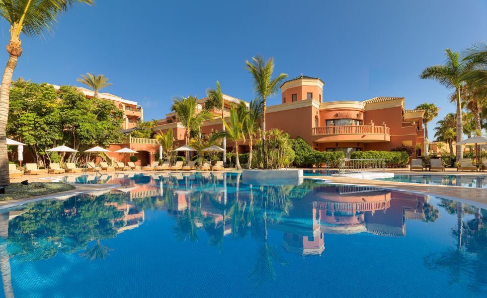 Hotel Las Madrigueras - pool